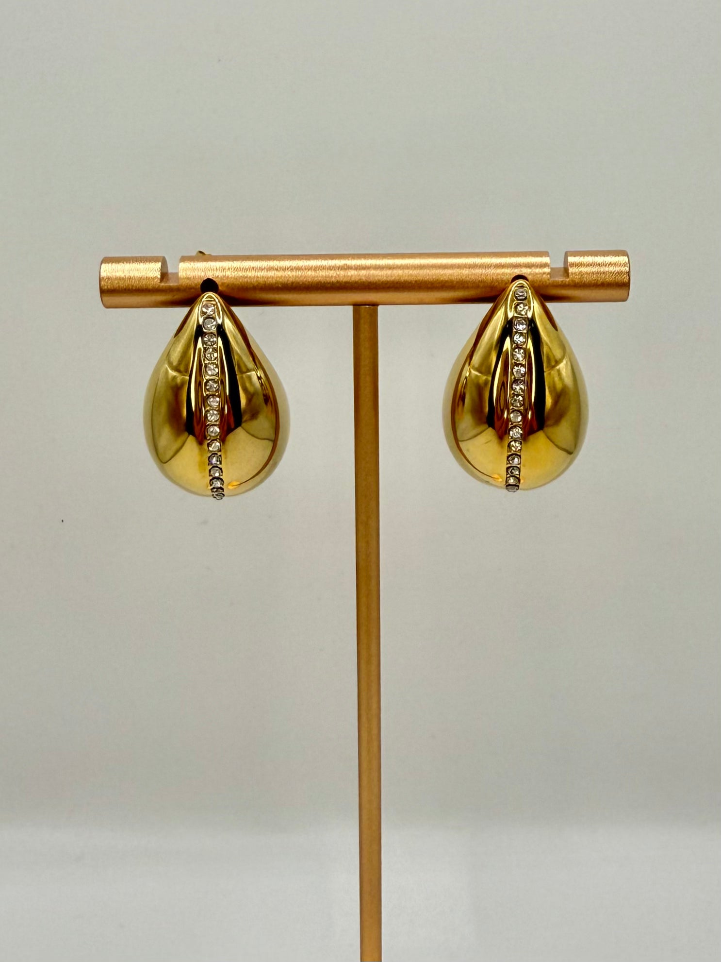 DROPS EARRINGS