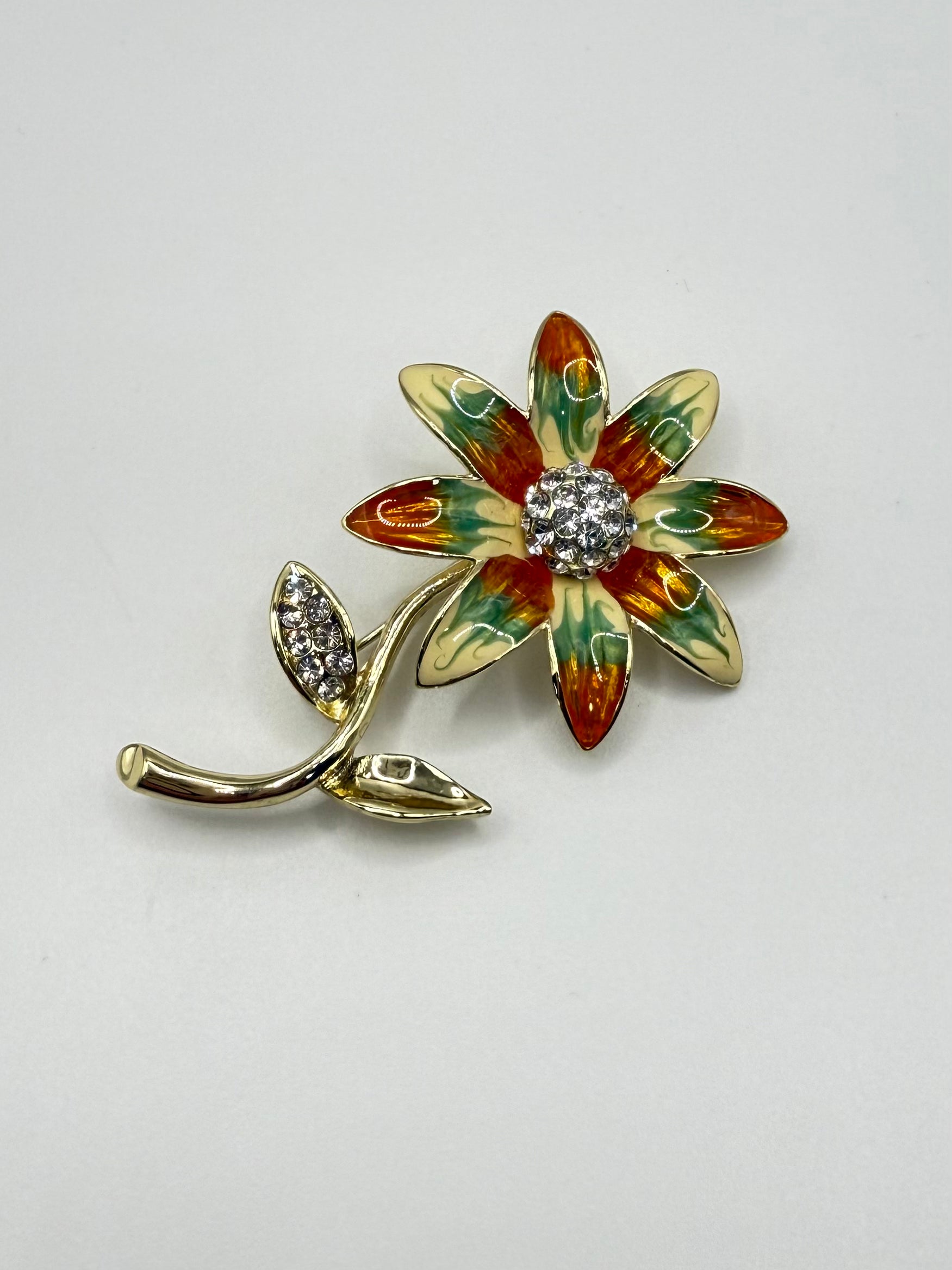 FLOWER BROOCH
