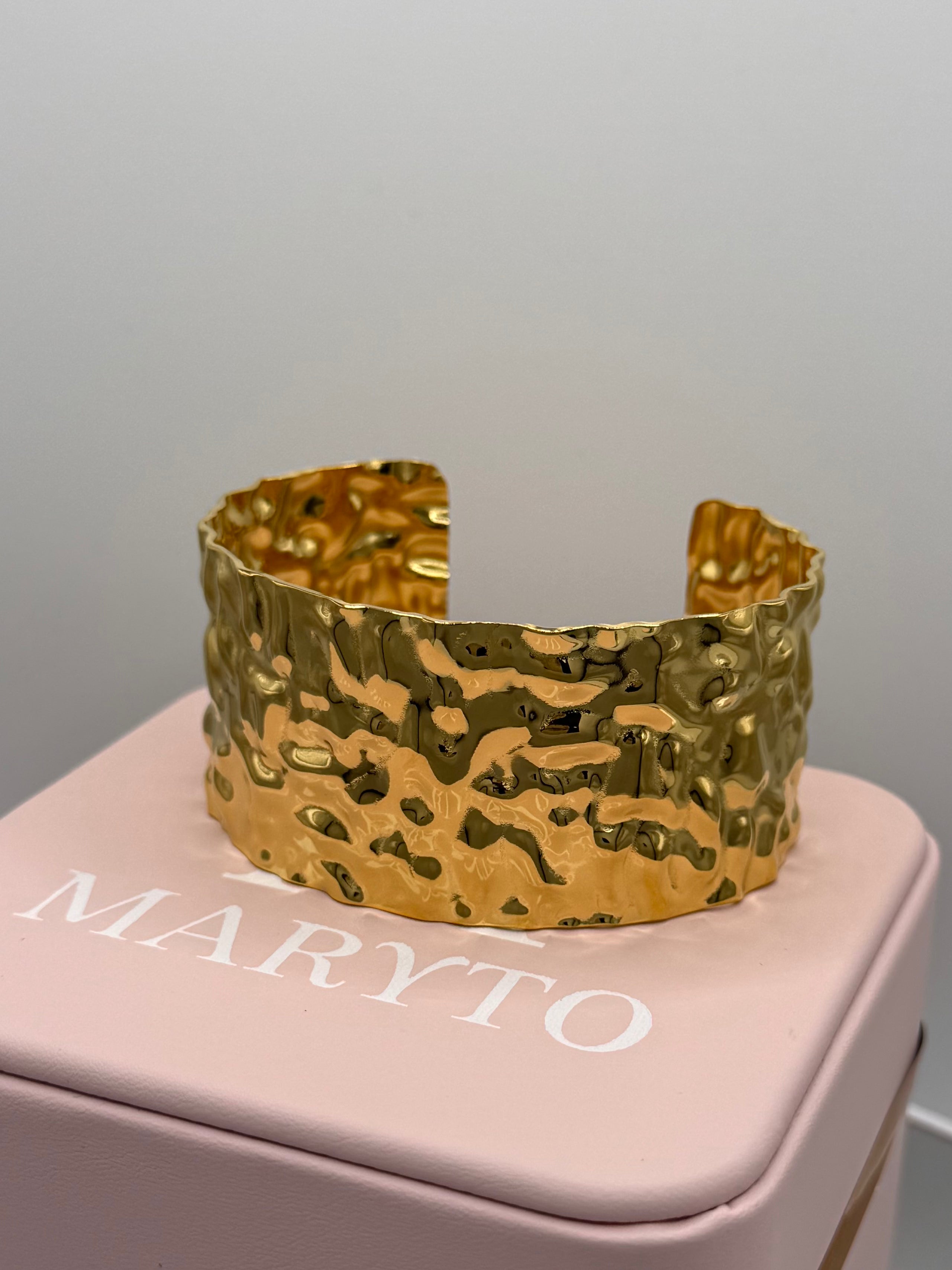 Susi Cuff Bracelet