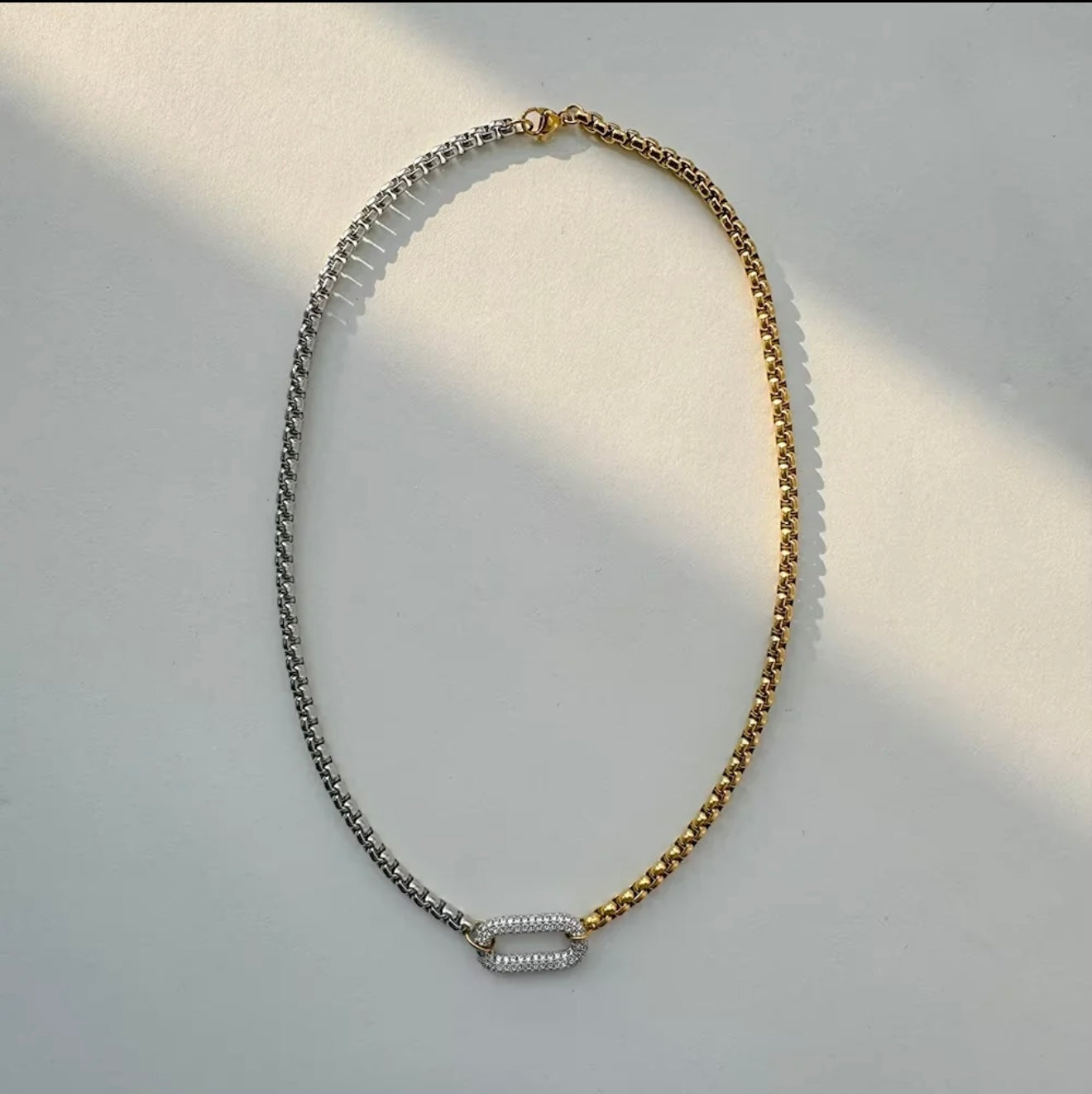 TWO TONES NECKLACE