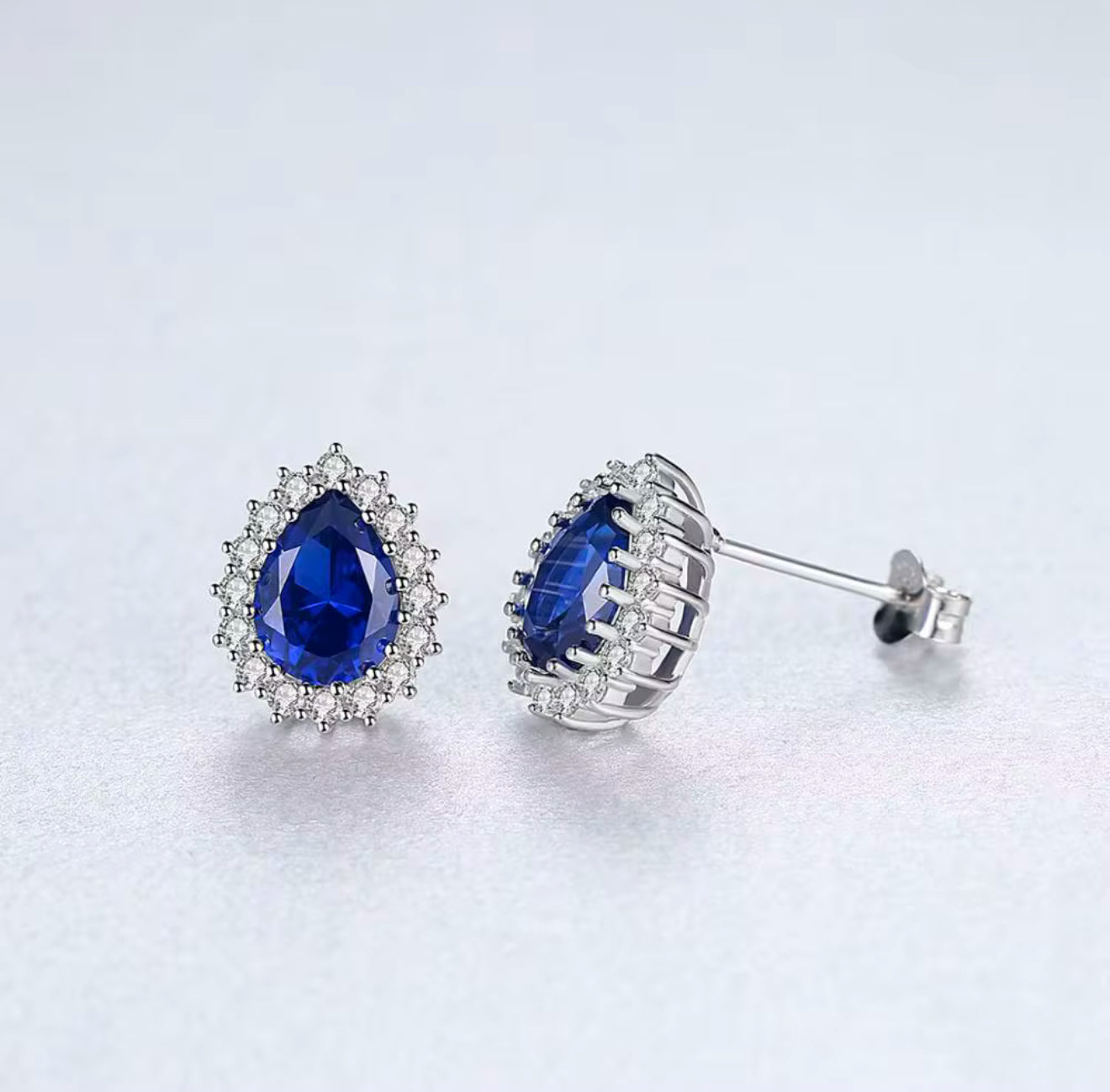 WATER DROP EARRING