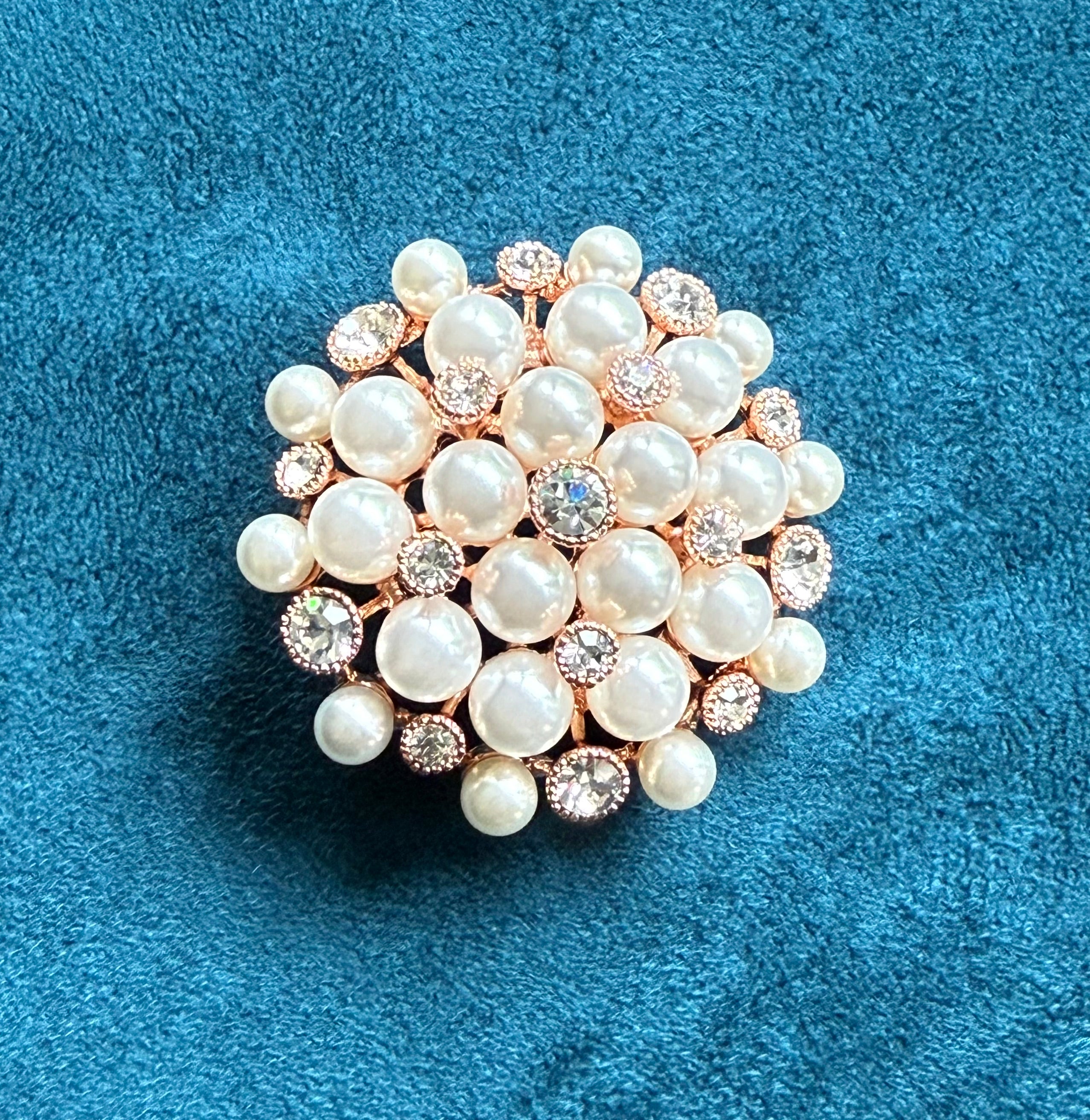 PEARL BROOCH