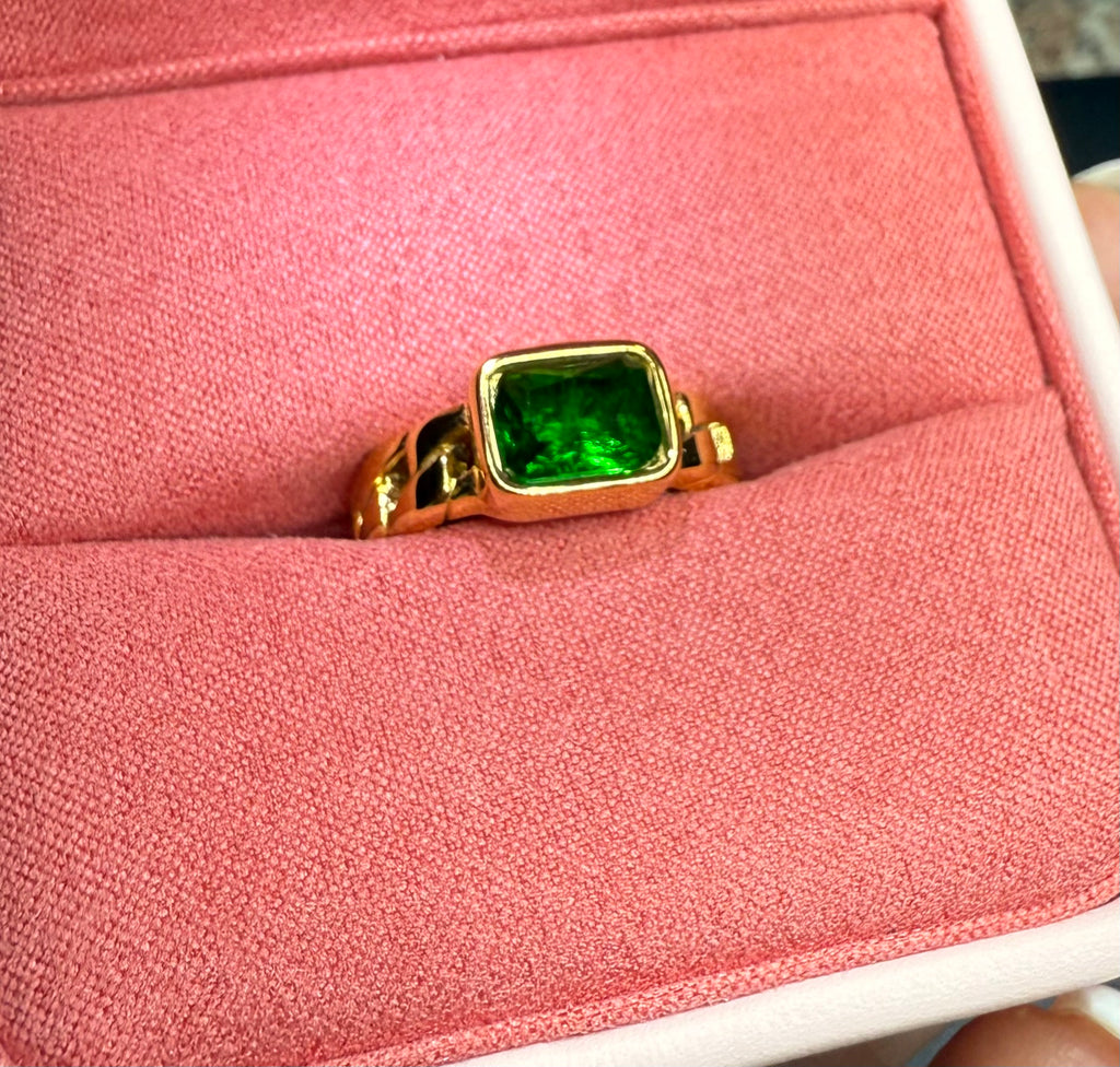 EMERALD CUBE