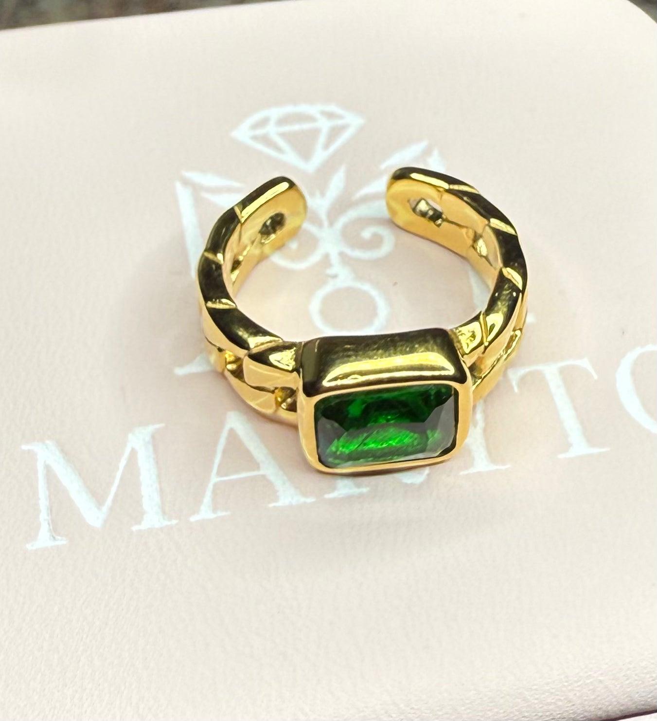 EMERALD CUBE